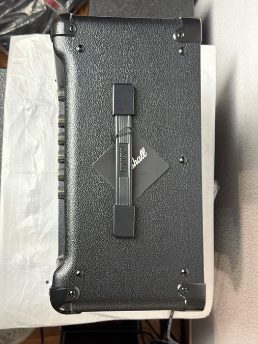 Amplificador Marshall MG15G
