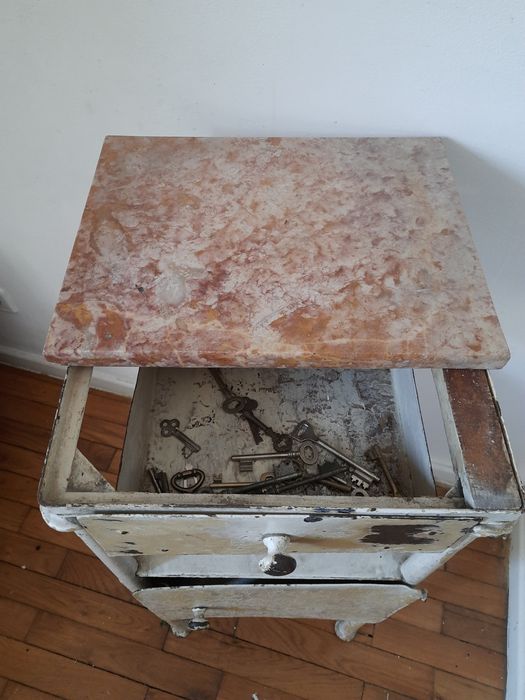 Movel em ferro anos 30/40