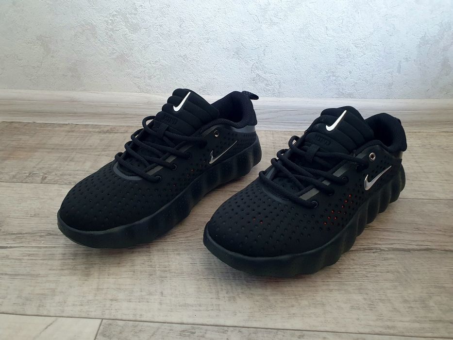 Nike mind 002 кросівки