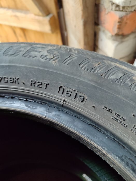Bridgestone 205/55/16 Літо
