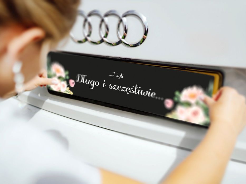 Ślubne tablice na auto personalizowane kwiaty imiona + data czarne