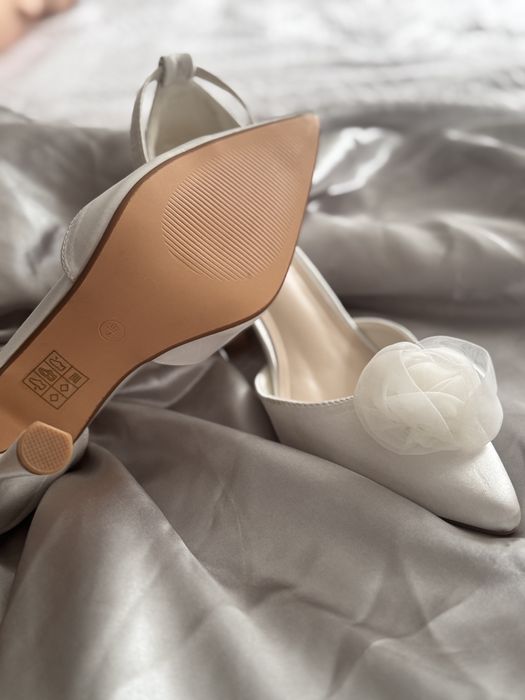 Весільні туфлі, туфлі нареченої