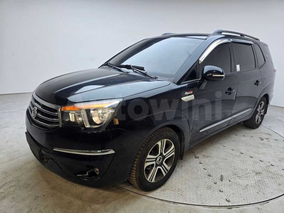 2015 KGM (Ssangyong) Korando Turismo дизель под УБД