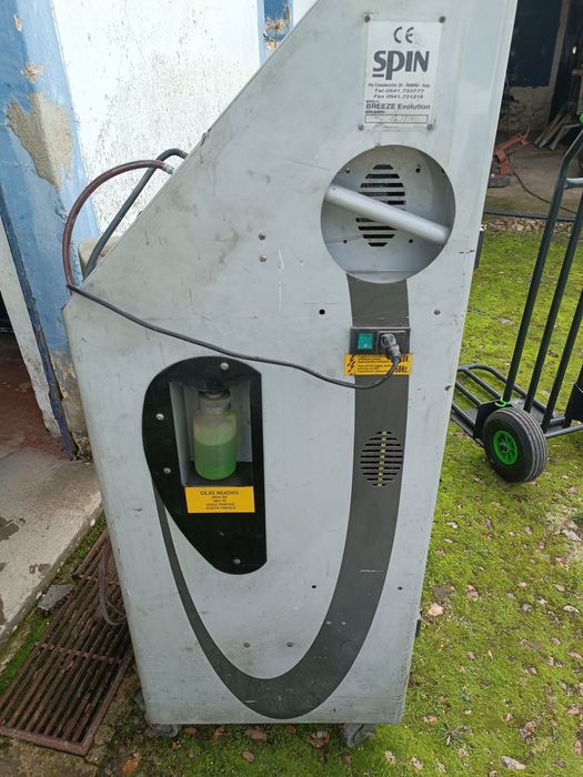 Máquina aparelho carregar ar condicionado