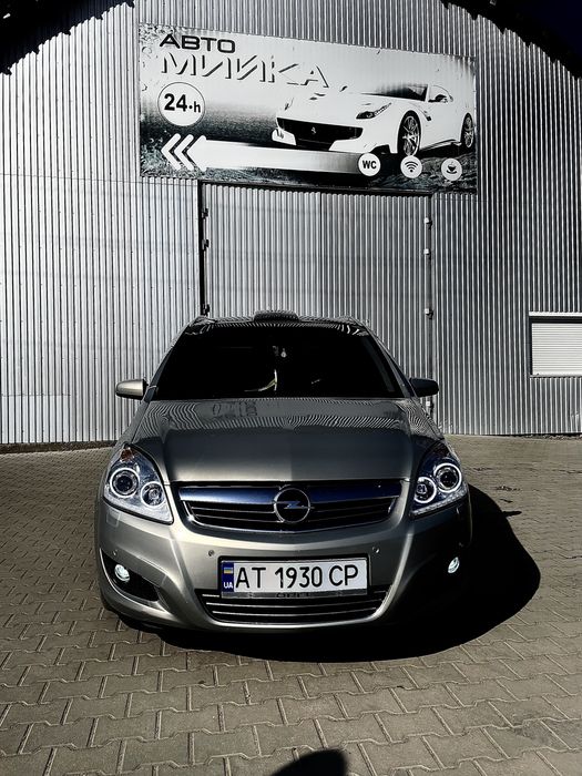 Продам авто Opel Zafira B 2008 1.7 CDTI