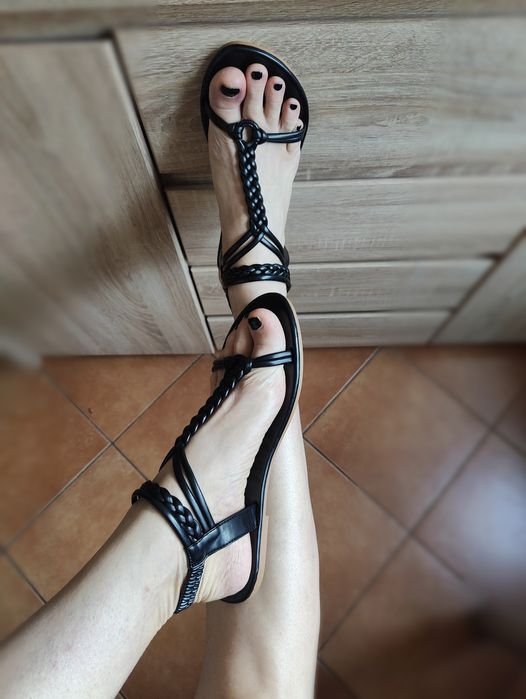 Sandały czarne 43 XXL