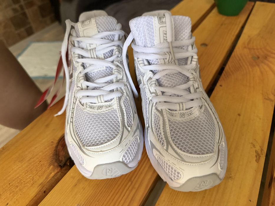 Продам кросівки New Balance