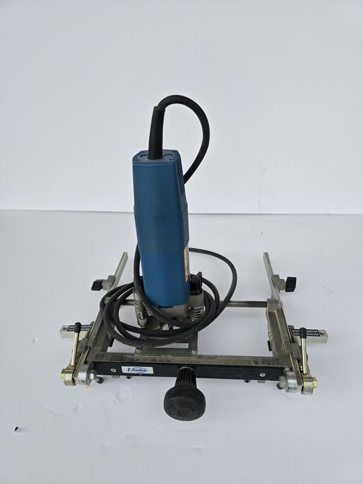 Fresadora para dobradiças Virutex