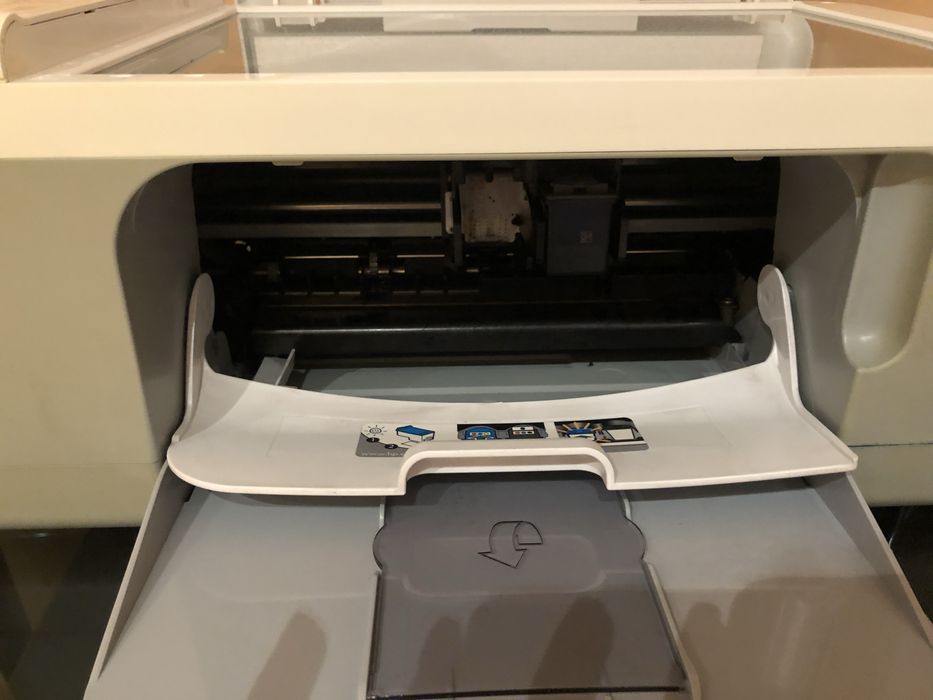 Принтер (3 в 1) HP Deskjet F2280 з новим чорним катриджем