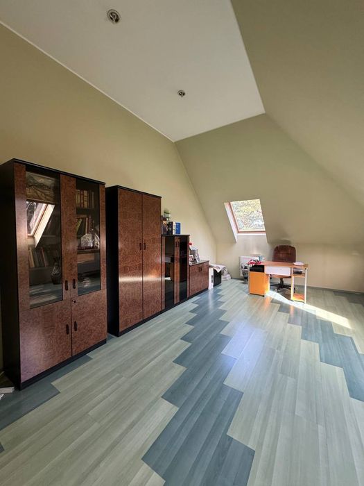 Продаж затишного будинку у Брюховичах