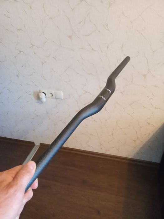 Новий легкий 136 грам карбоновий руль 580,660,700,720,740,760мм