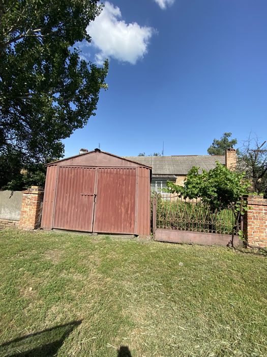 Продам 2-х кім, квартиру по вул. Лісна