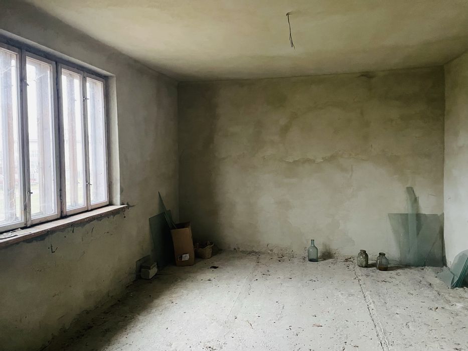 Незавершене будівництво 140 м² та технічна будівля