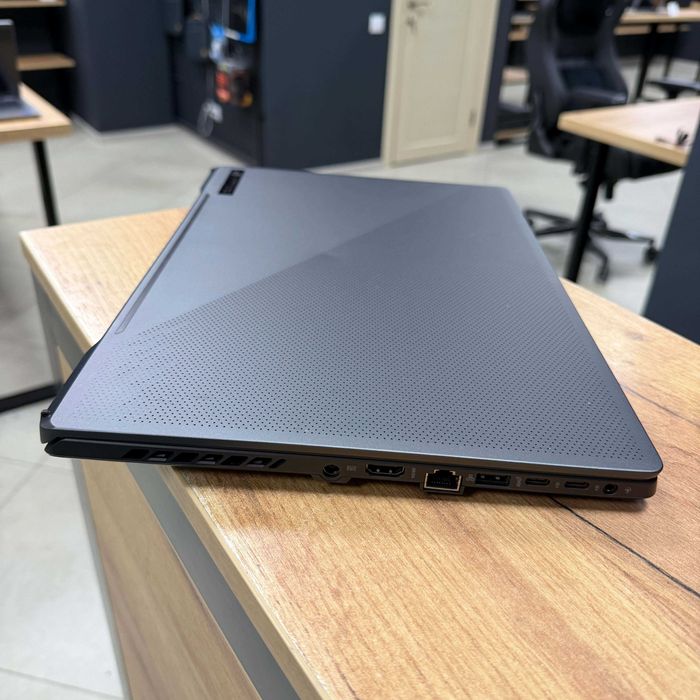 Ігровий ROG Zephyrus - 165 Гц/Ryzen 9 6900HS/RTX 3070 Ti 8 GB/16 DDR5