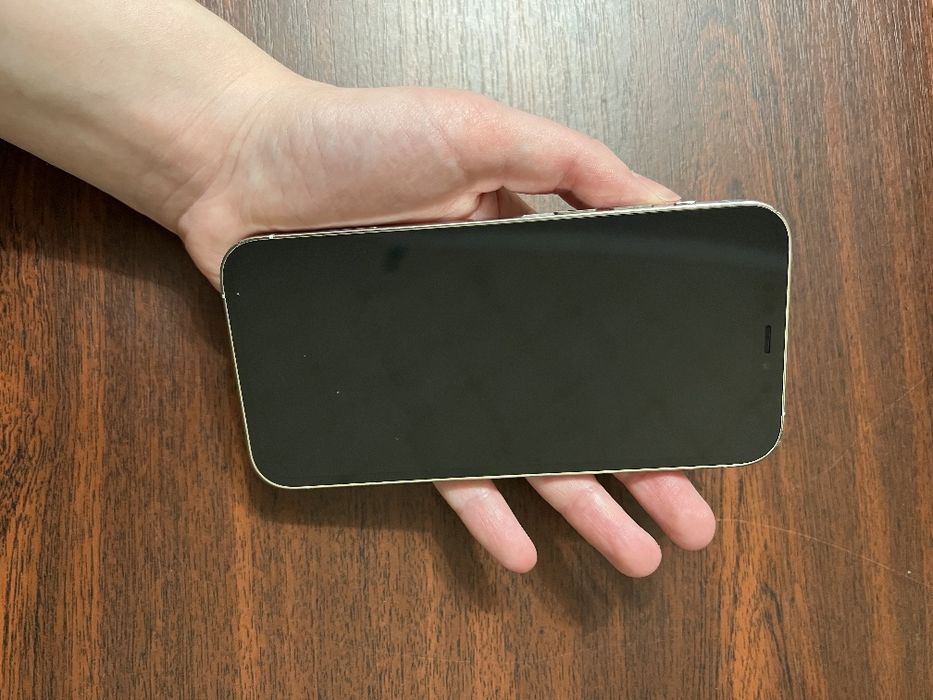 Продам Iphone 12pro 128gb