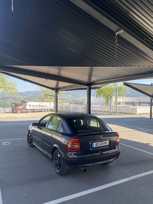Opel astra 1.4 16v