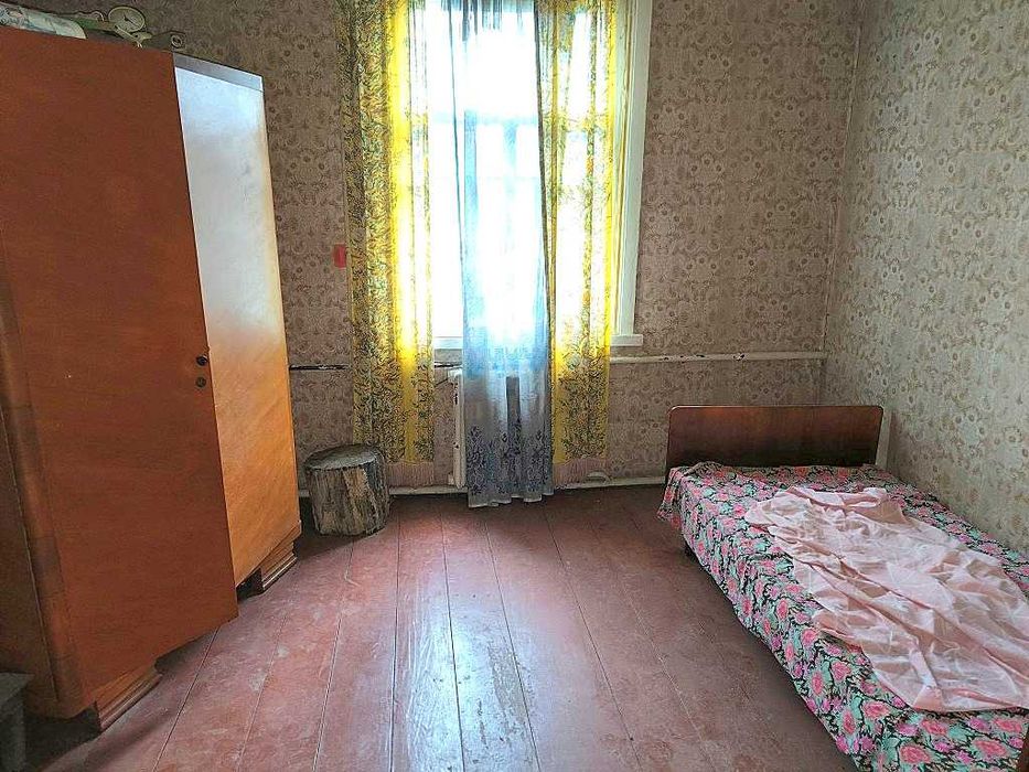Жилий будинок та 29сот.В с.Бишів.Розвинена інфраструктура.Київ 40км.
