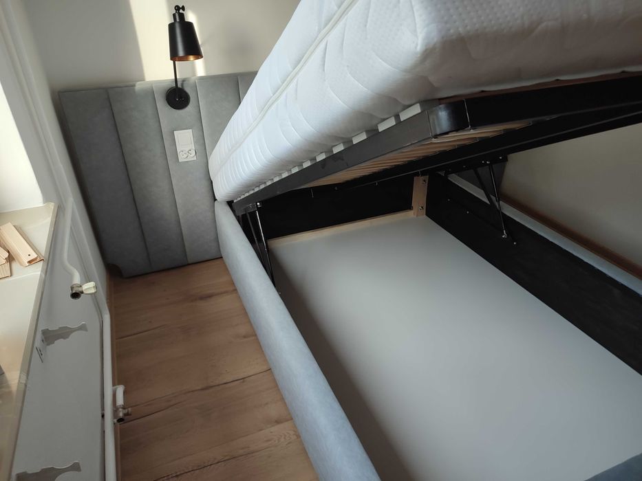 łóżko tapicerowane, pojemnik, szerokie wezgłowie, producent 140 x 200