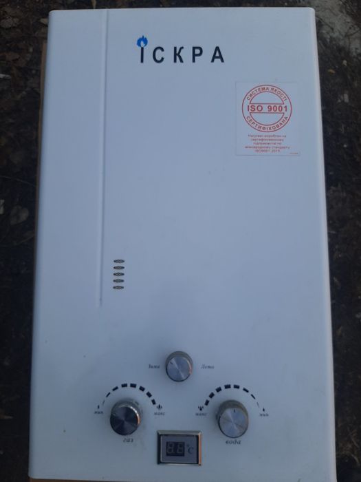 Продам газову колонку.