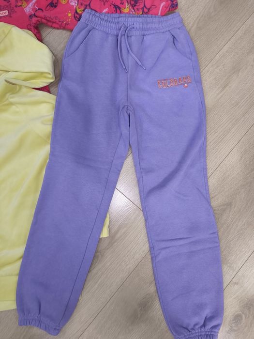 Одяг(штани,фліска-кофта,худі,світшот)134-140р.