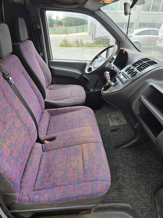 Mercedes-Benz Vito 110D