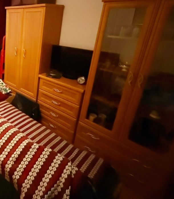 Meble szafa komoda witryna sofa wypoczynek tapczan