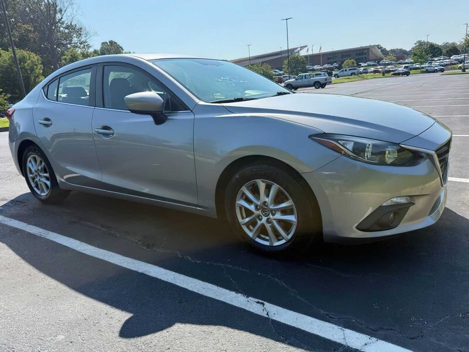 Mazda 3      2016