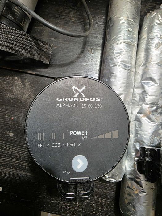 Pompa elektroniczna GRUNDFOS UPM3 AUTO L .15-70. 130 ZZZ
