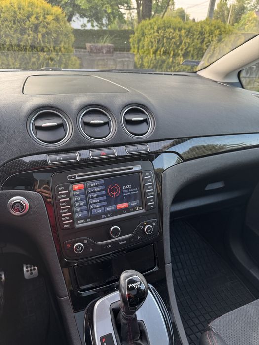 Ford S Max biała perła