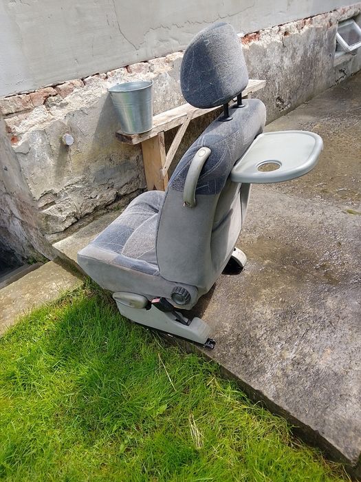 Продам сідушку від авто