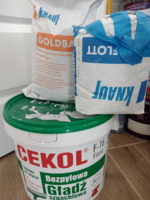 Cekol f16, Knauf goldband, Knauf uniflot