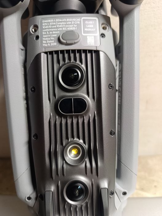 Dji Matrice 4е 2:01хв (без прив'язки до акаунта)