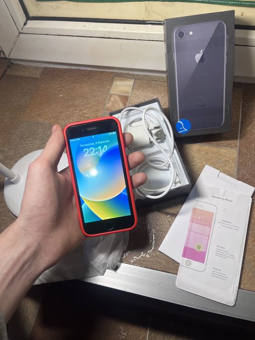 IPhone 8 black 64GB Неверлок