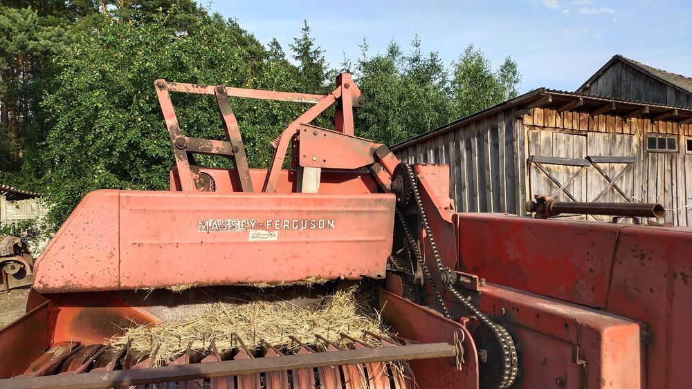 Sprzedam prasę Massey Ferguson