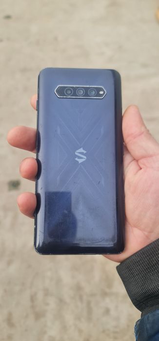 Xiaomi Black shark 4