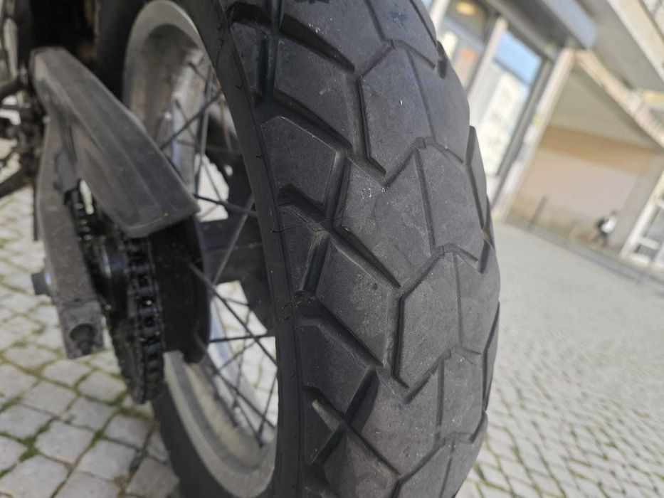 Yamaha XT660Z Tenere