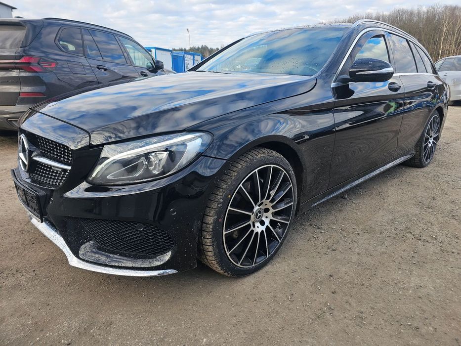 Mercedes-Benz Klasa C C220d AMG Pakiet, Kombi, Bogate wyposazenie