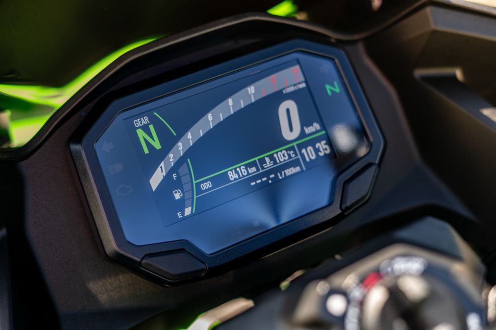 Kawasaki Ninja 500 SE 2024