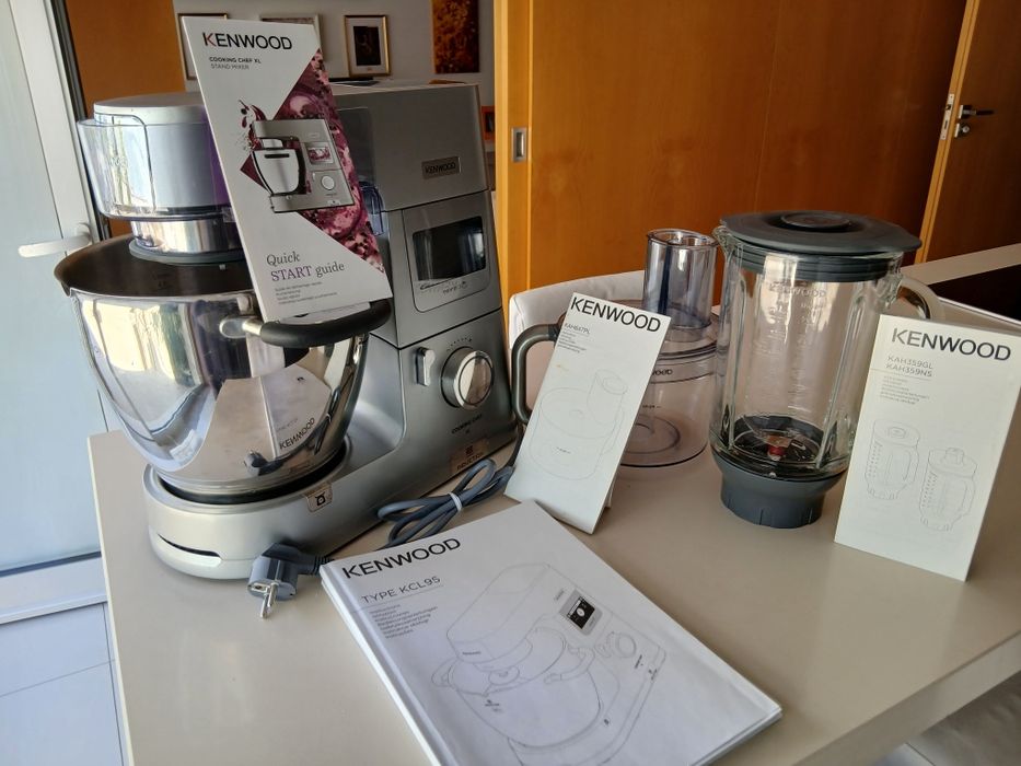 Robot de cozinha kenwood, como novo.
