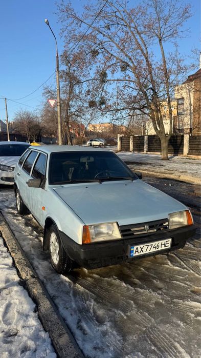 Продам ваз 2109 срочно