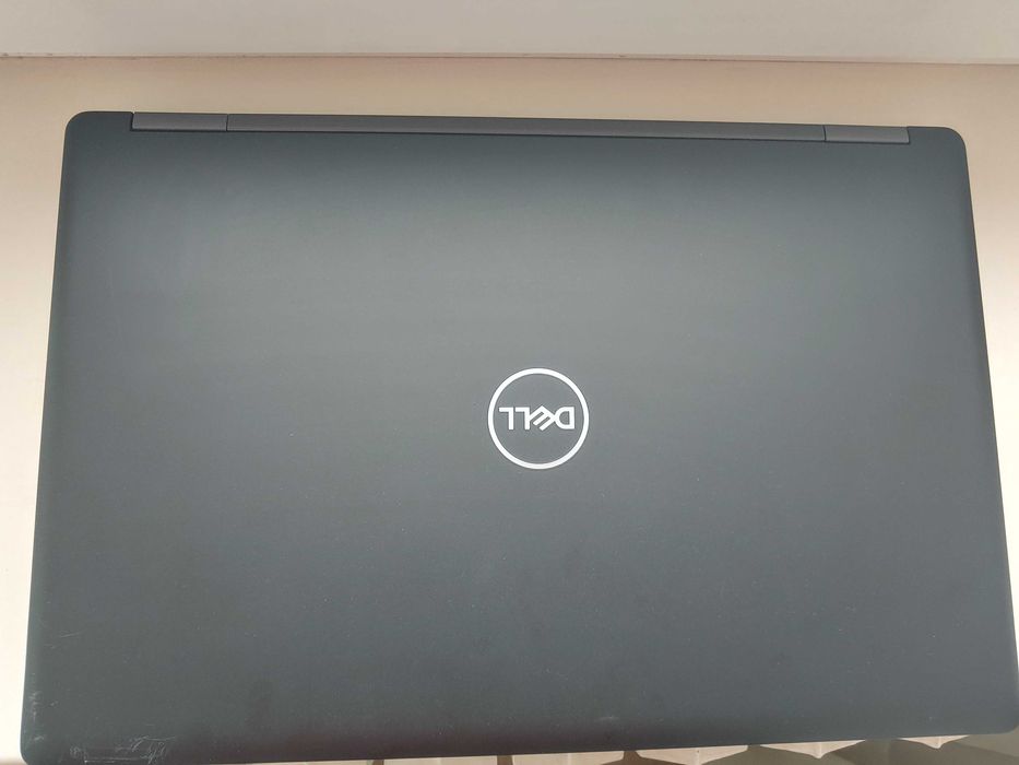 Dell Latitude 5590 15.6" i5-8350u 3.6GHz 8GB ssd 256GB