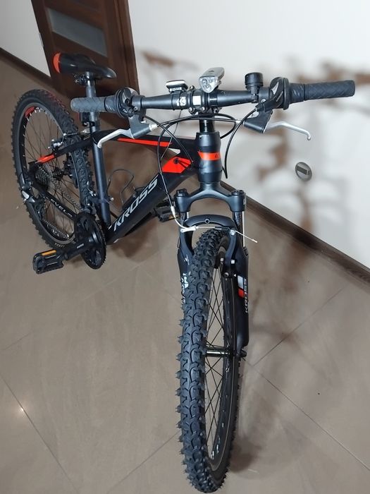 Rower młodzieżowy KROSS LEVEL JR 24 cale doposażony