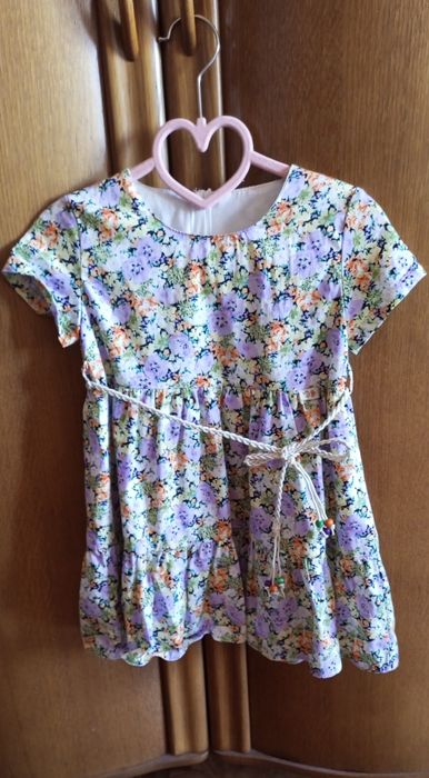 Красива сукня на літо для дівчинки