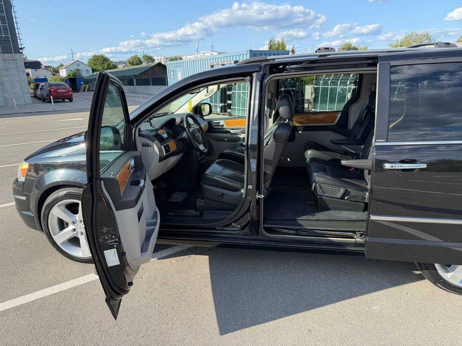 Chrysler Grand Voyager 2007 VIN 1A8HSH49X8B122880 фото оголошення 17 з 24