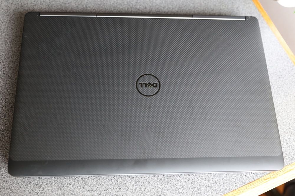 Реально IPS 15,6 Dell Precision m7510 i7mQ. RAM-16Gb.SSD-256G FHD An