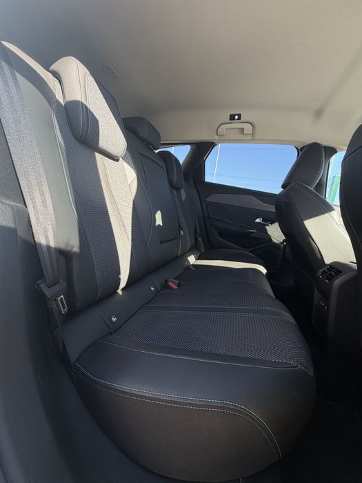 Peugeot 308 SW Allure 1.5 blue-HDi