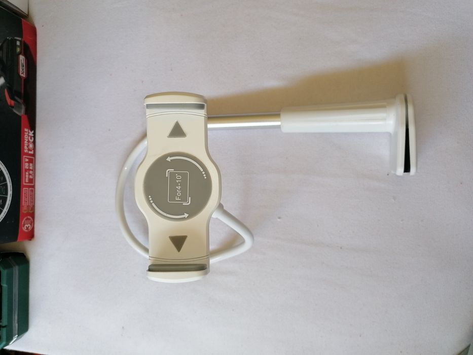 Suporte flexível para telemóveis e tablets