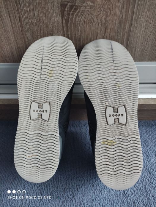 Жіночі кросівки Hogan, розмір 38(устілки 24,5 см.)