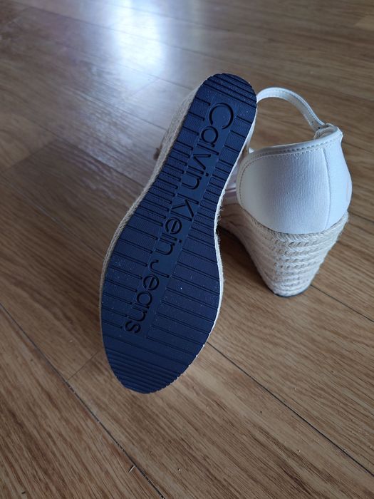 Nowe espadryle Calvin Klein Jeans 39