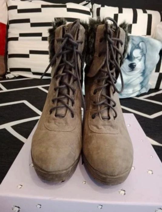 botki damskie na obcasie